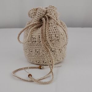 Cream Crocheted Drawstring Pouch Bag Wooden Beads